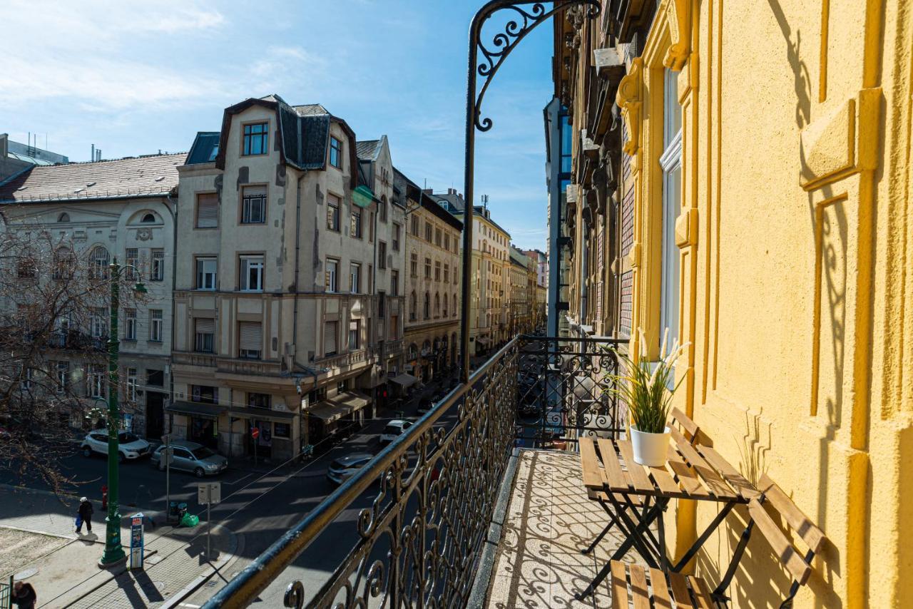 Terrace Vuvu - Apartment With Balcony In The Heart Of Budapest Exterior foto